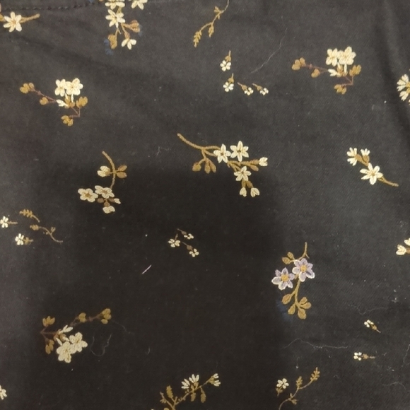 H&M women's black dainty floral high rise skinny jeans - Picture 4 of 10